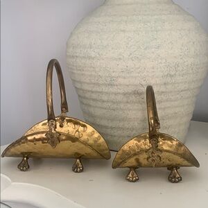 2 Hammered Brass‎ Baskets Miniature Fireside Shape Footed Handle Copper Rivets